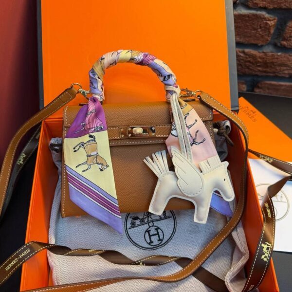 Hermes Kelly 19 "Brown"