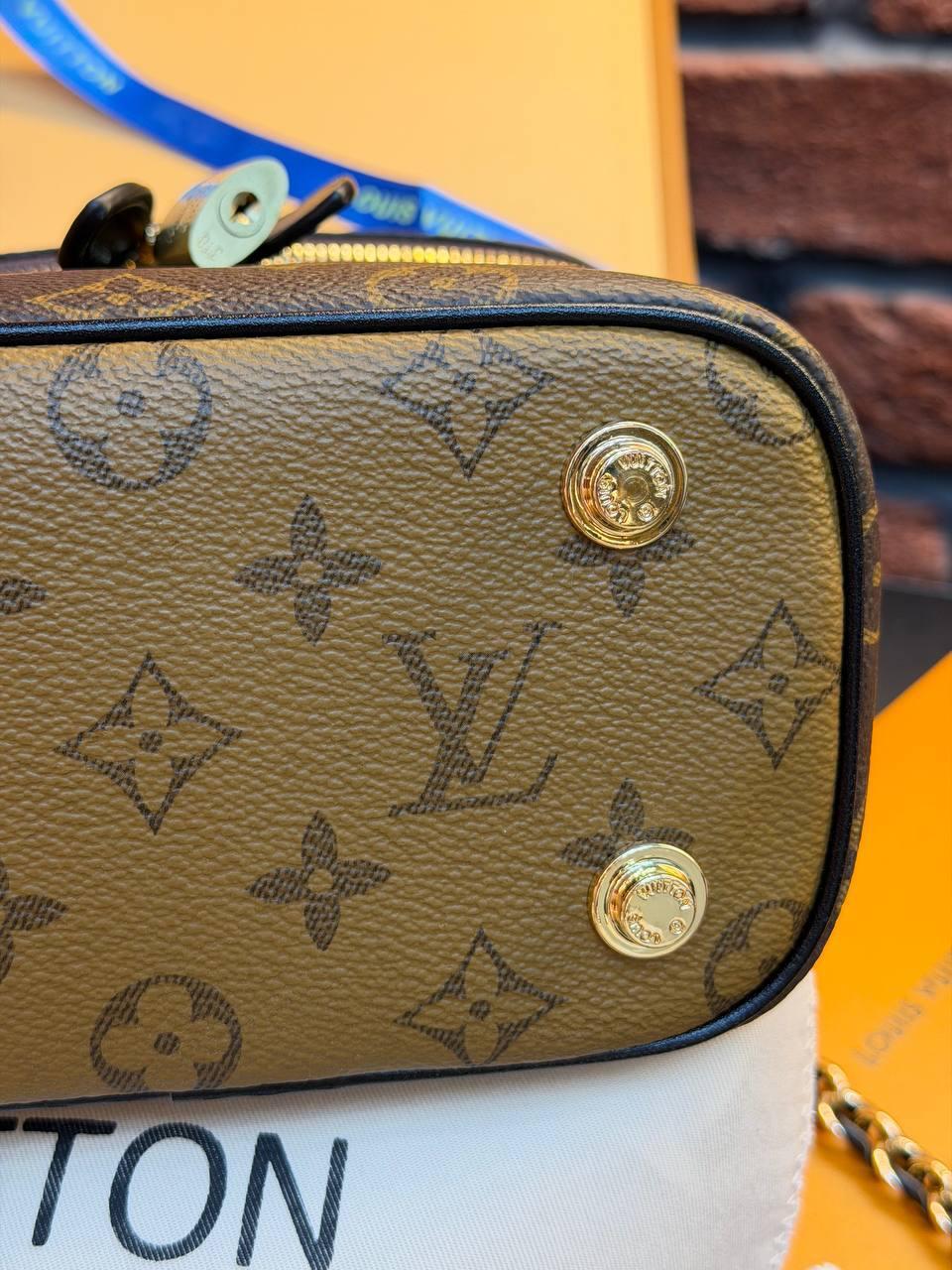 Louis Vuitton Vanity PM Monogram Reverse - Slika 10