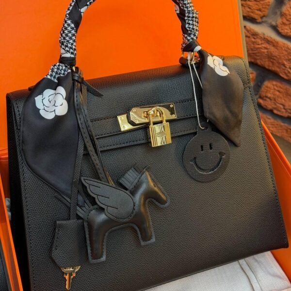 Hermes Kelly 30 "Black"