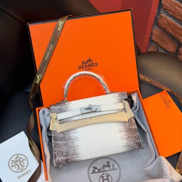 Hermes Kelly 19 "White"