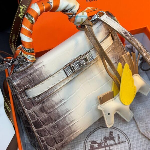 Hermes Kelly 19 "White"