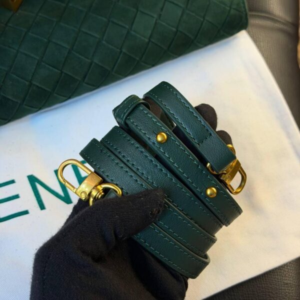 Bottega Veneta Andiamo Clutch "Green"