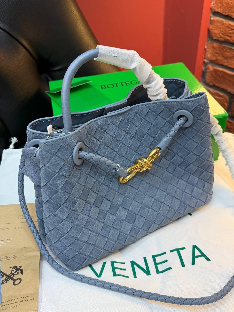 Bottega Veneta Andiamo Small "Blue"