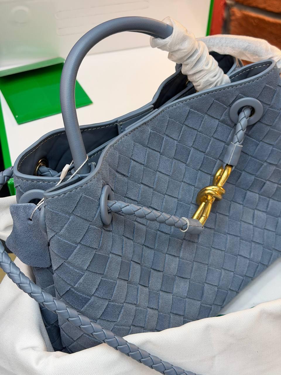 Bottega Veneta Andiamo Small "Blue"