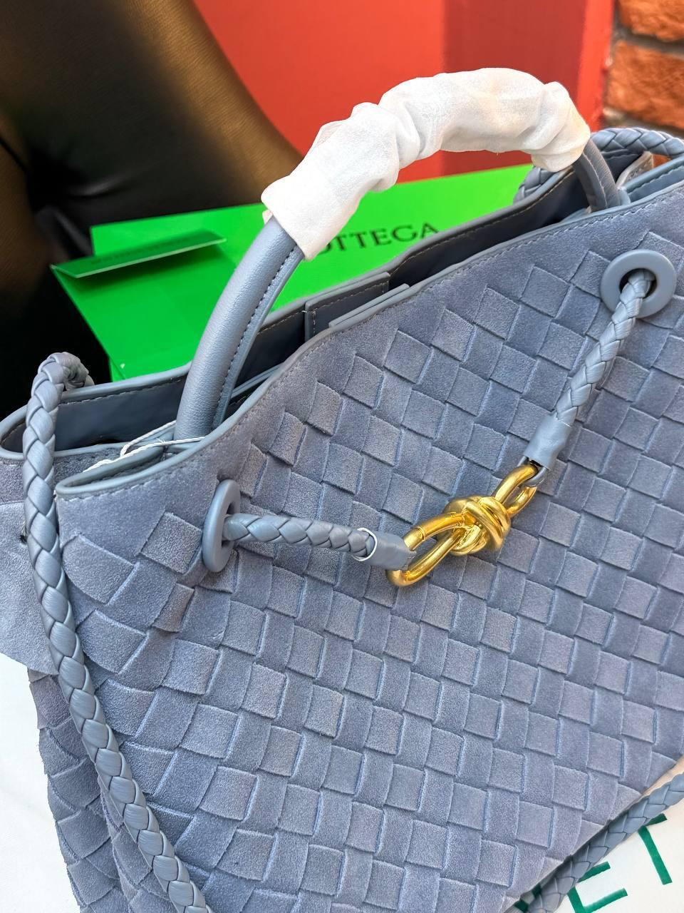 Bottega Veneta Andiamo Small "Blue"