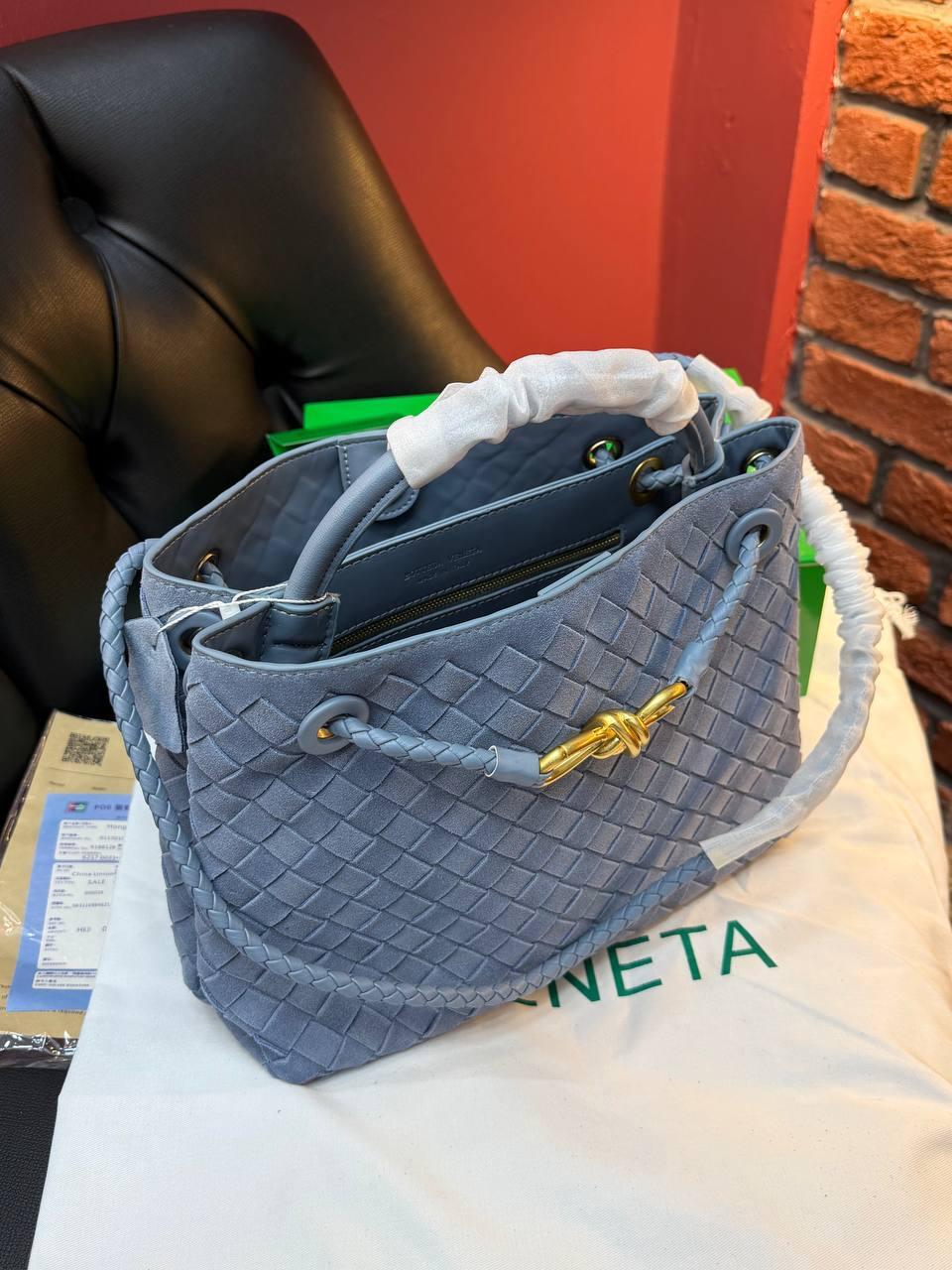 Bottega Veneta Andiamo Small "Blue"