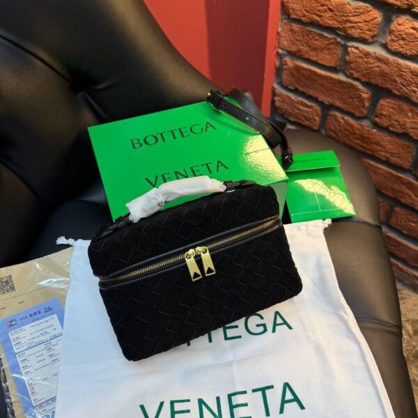 Bottega Veneta Bang Bang "Black"