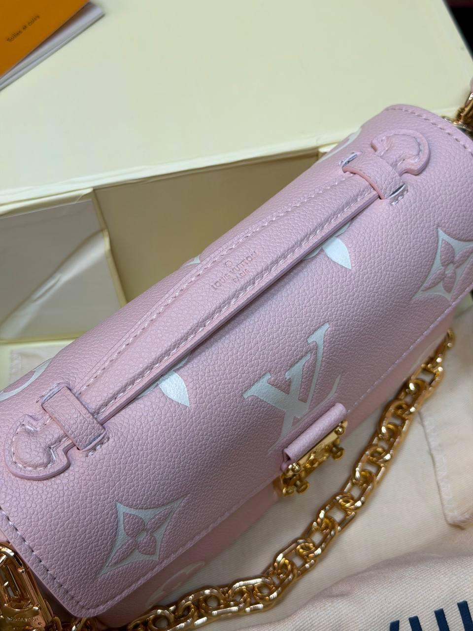 Louis Vuitton Pochette Métis East West Monogram Canvas v3 - Slika 2