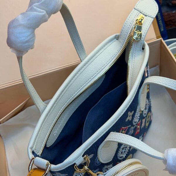 Louis Vuitton Neverfull BB tote bag