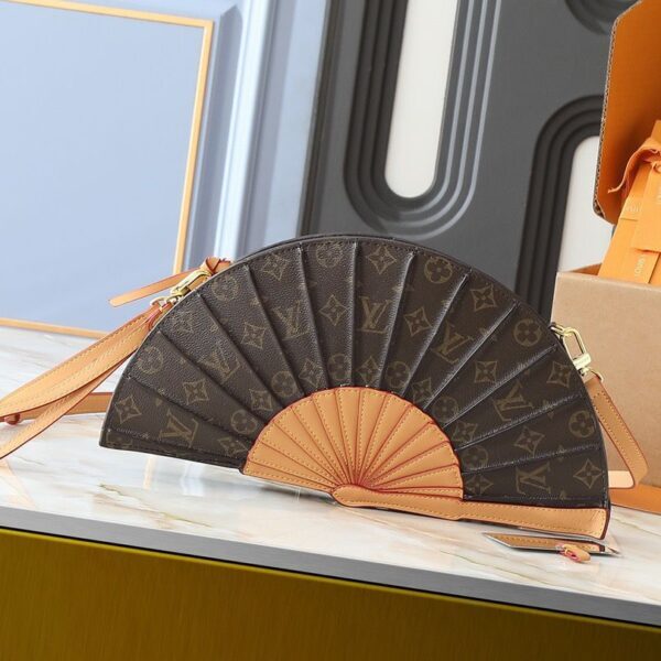 Louis Vuitton Fan Monogram Bag