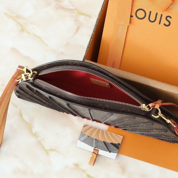 Louis Vuitton Fan Monogram Bag