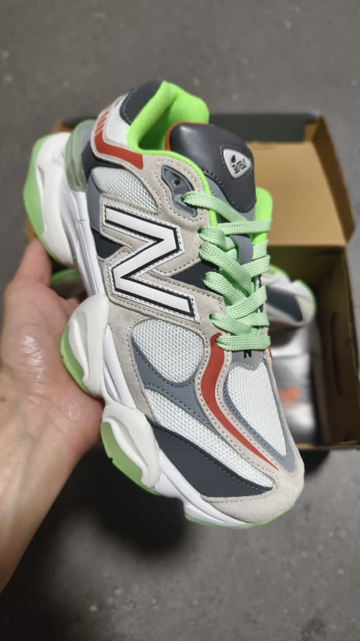 New Balance 9060 "Glow" - Slika 15