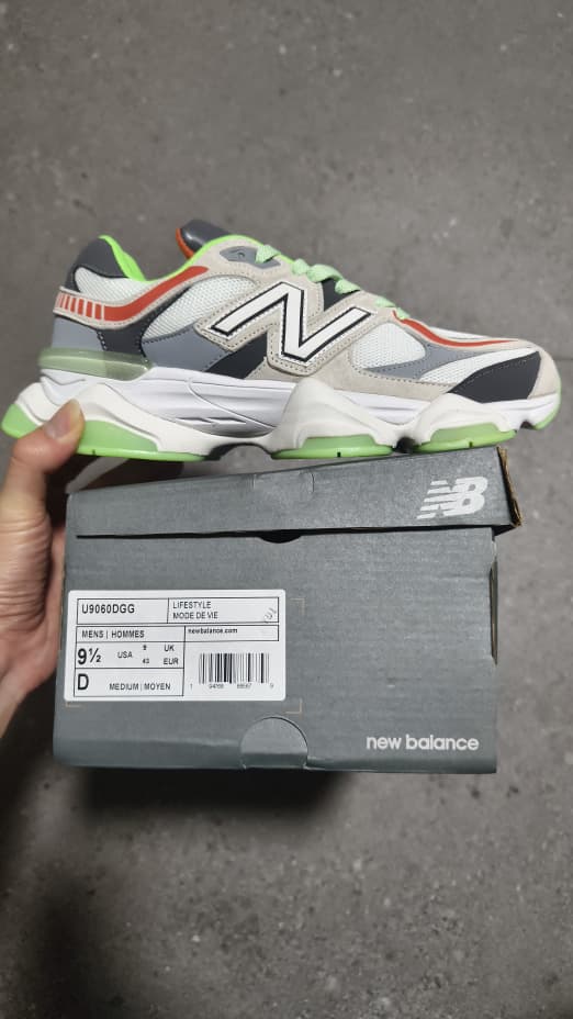 New Balance 9060 "Glow" - Slika 18