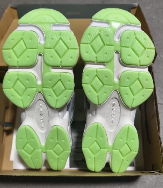 New Balance 9060 "Glow"