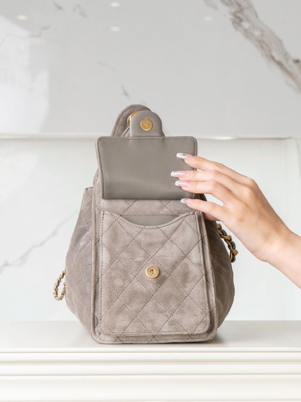 Chanel Mini 25 Hobo Bag Suede Leather - Slika 7