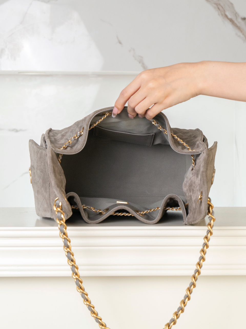 Chanel Mini 25 Hobo Bag Suede Leather - Slika 8