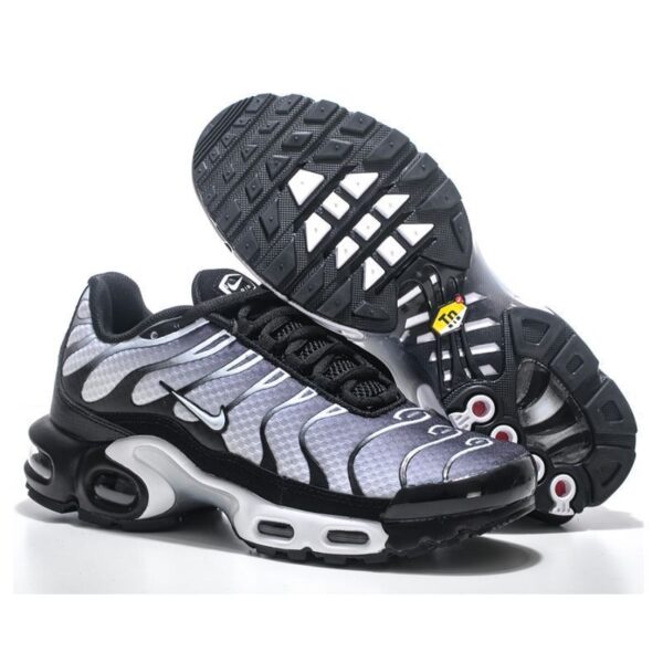 Nike Air Max TN Black Metallic Silver Reflect