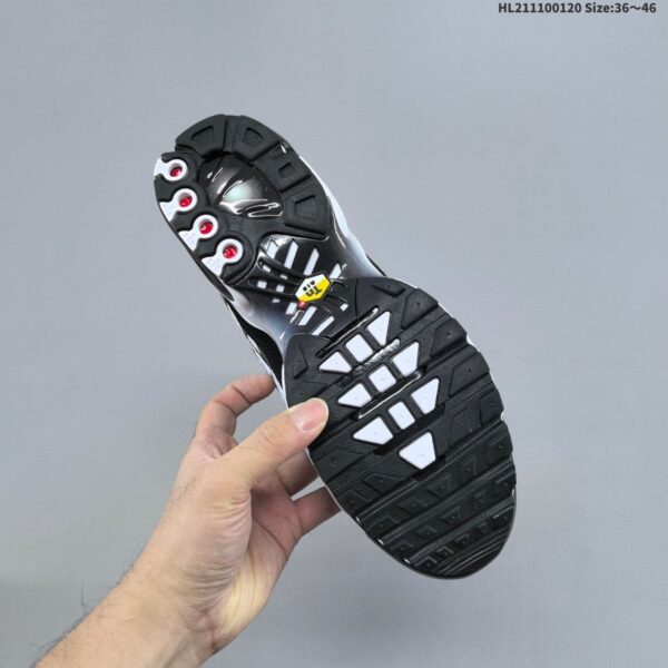 Nike Air Max TN Black Metallic Silver Reflect