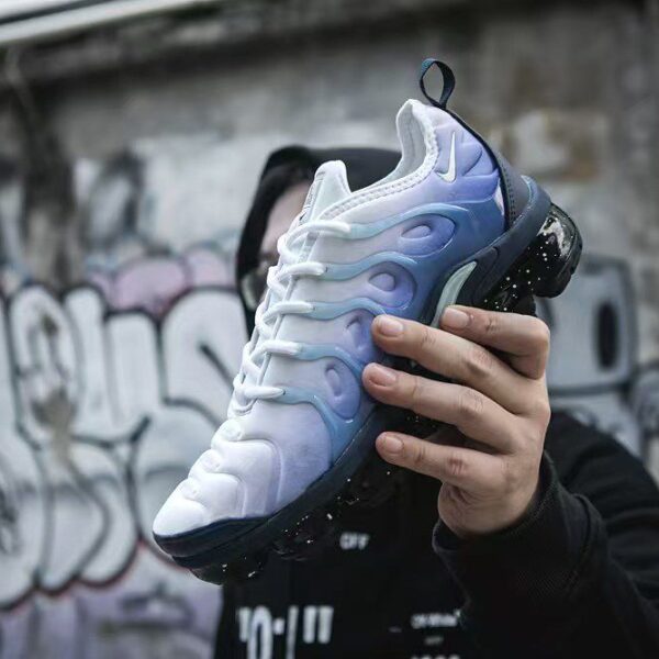 Nike Air VaporMax Plus Blizzard