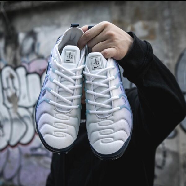Nike Air VaporMax Plus Blizzard