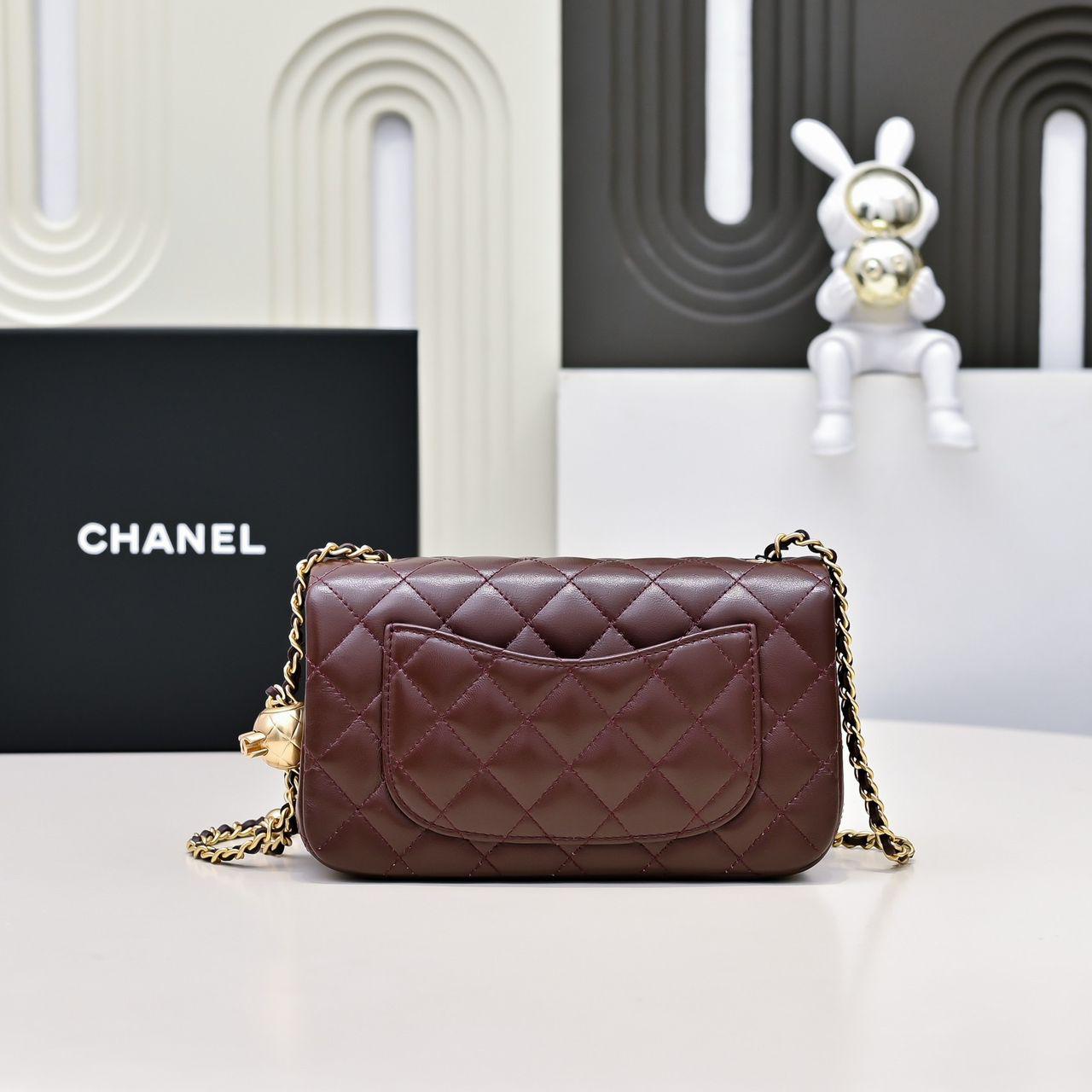 CHANEL Mini Flap Bag Brown - Slika 6